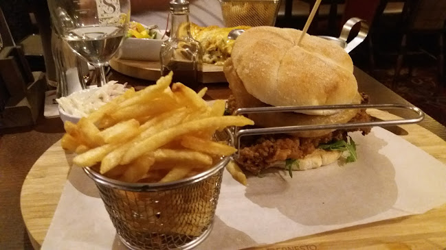 Norton Tavern - Hospitality and gastronomy