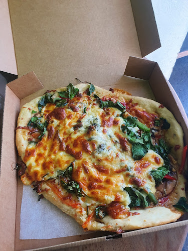 Lynda's Loaf - Hospitality and gastronomy