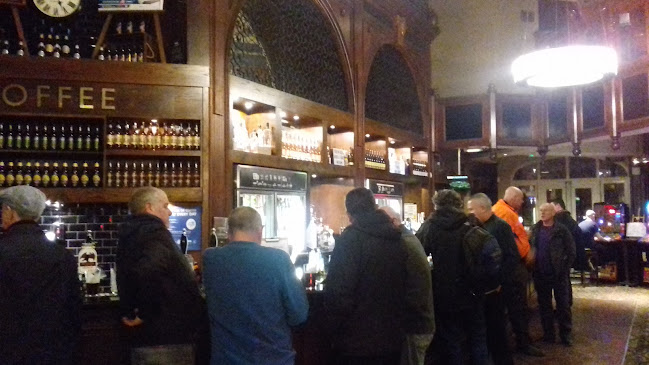 The Looking Glass - Hospitality and gastronomy