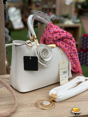 Comentarii opinii despre Barda Coffee Shop & Gift Shop