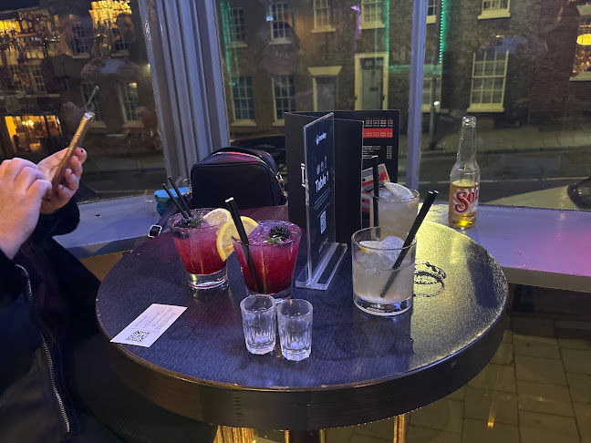 Opinii despre Twisters Bar în Colchester - Hospitality and gastronomy