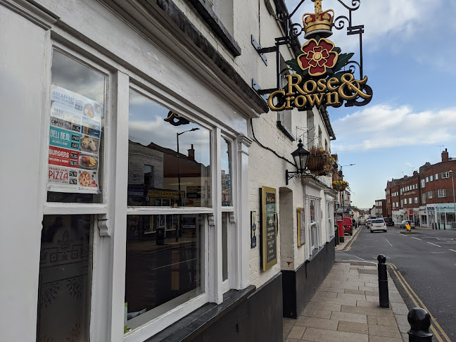 The Rose And Crown - JD Wetherspoon