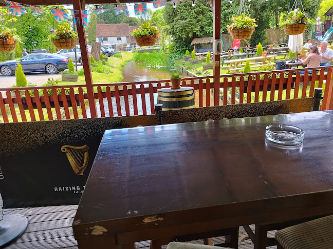 50 Station Rd, Gomshall, Guildford GU5 9LA, United Kingdom