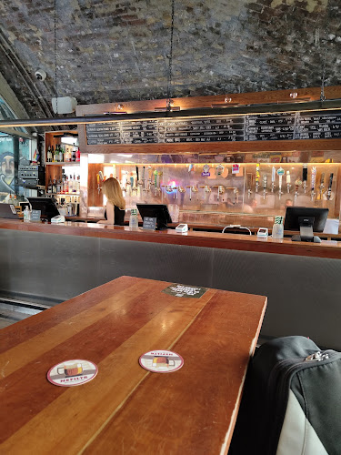 Comentarii opinii despre Waterloo Tap