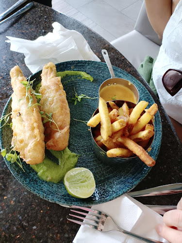 Comentarii opinii despre The Orange Tree Bar and Grill