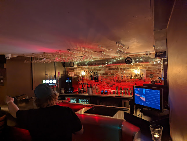 8-10 Beach Rd, Newquay TR7 1ES, United Kingdom