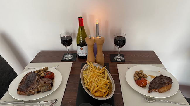 Comentarii opinii despre Farmer Barnes Butchery