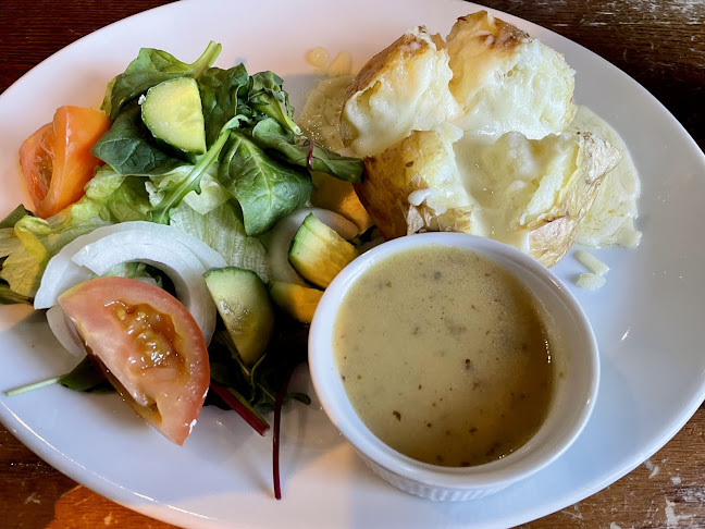 The Looking Glass - Hospitality and gastronomy