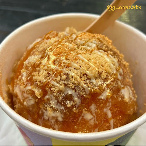 T's fried scoop - Hospitality and gastronomy