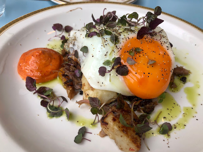 Forts - Hospitality and gastronomy