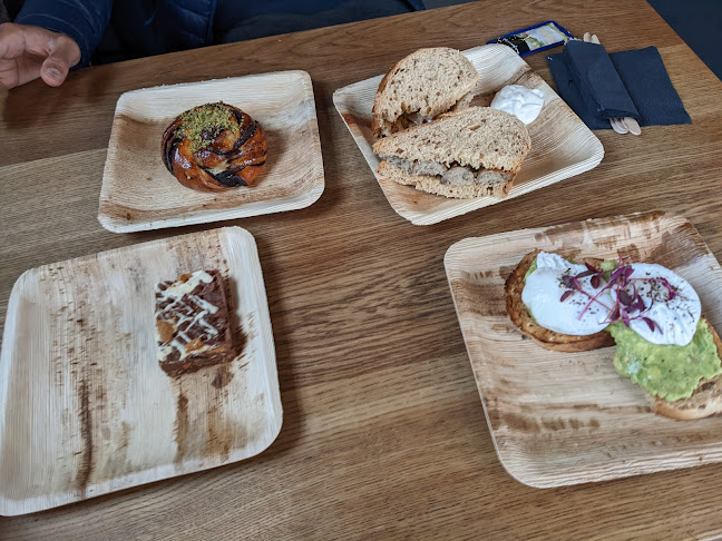 Opinii despre Pedaler on the Port în Dover - Hospitality and gastronomy