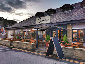 Zucchinis Restaurant