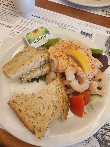 196 Watling St, Brownhills, Walsall WS8 7JU, United Kingdom