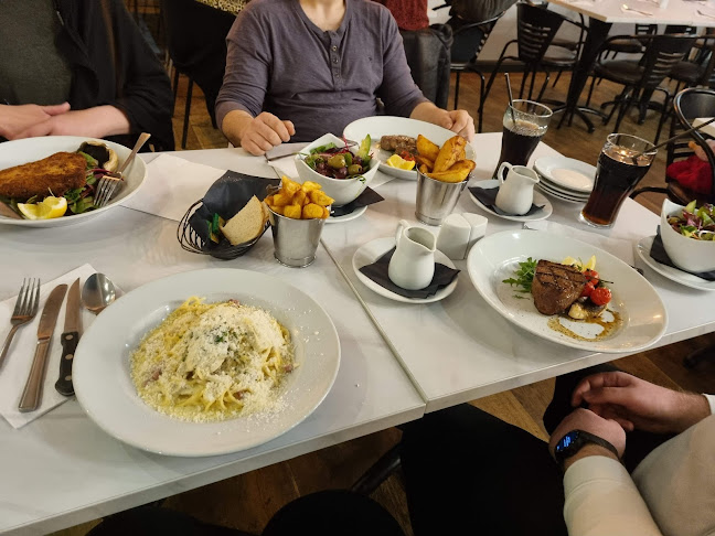 Comentarii opinii despre Zucchinis Restaurant