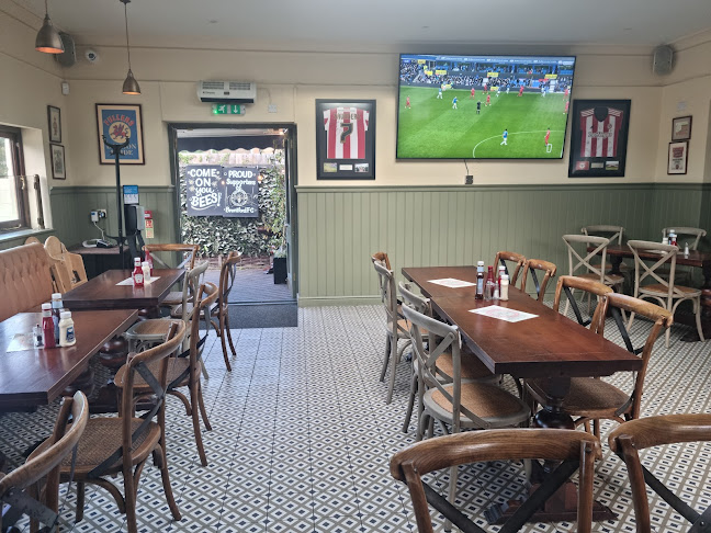 104 Windmill Rd, Brentford TW8 9NA, United Kingdom