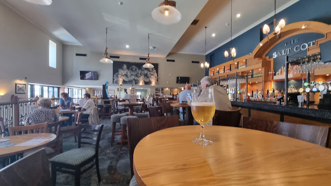 The Salt Cot - JD Wetherspoon - Hospitality and gastronomy