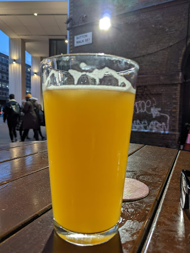 Opinii despre Waterloo Tap în London - Hospitality and gastronomy