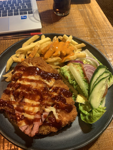 Opinii despre The Old Hare And Hounds în Birmingham - Hospitality and gastronomy