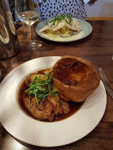 The Cadeby Pub & Restaurant - Hospitality and gastronomy