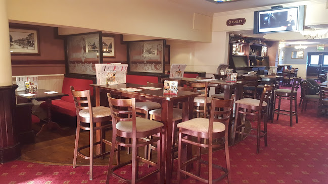 Grand Parade, 6 High St, Crawley RH10 1BA