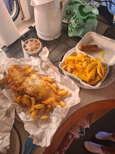 Rob's Fish & Chip Shop - Hospitality and gastronomy