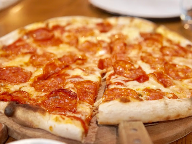 36 Newnham St, Bedford MK40 3JR, United Kingdom