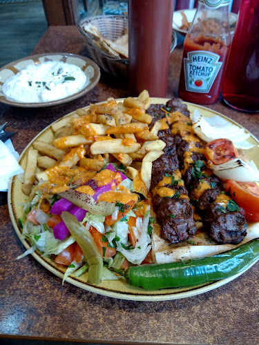 Bakchich Lebanese Restaurant - Hospitality and gastronomy