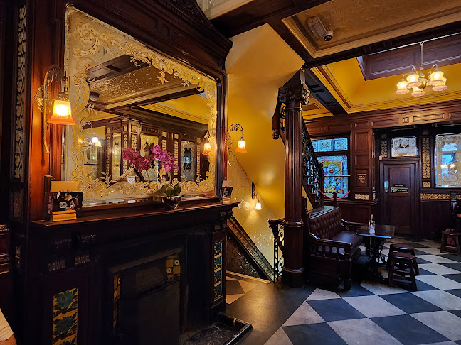 208 High Holborn, London WC1V 7EP, United Kingdom