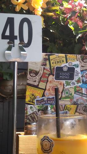 The Gazebo Pub and Riverside Dining - Hospitality and gastronomy