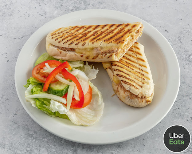 Opinii despre Crave Cafe and Tea Rooms în Halifax - Hospitality and gastronomy