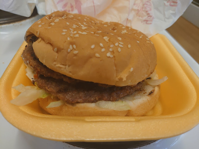 132 Upton Ln, London E7 9LW, United Kingdom