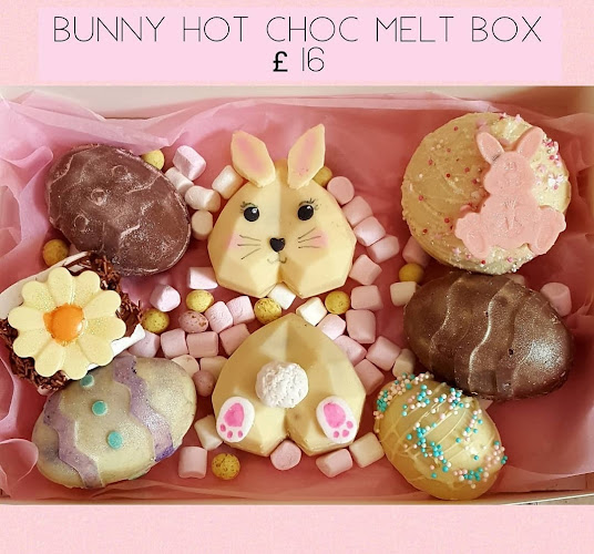 Opinii despre Couture Cakes & Confections Mold în Mold - Hospitality and gastronomy