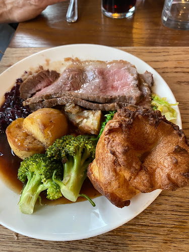 The White Horse - Hospitality and gastronomy