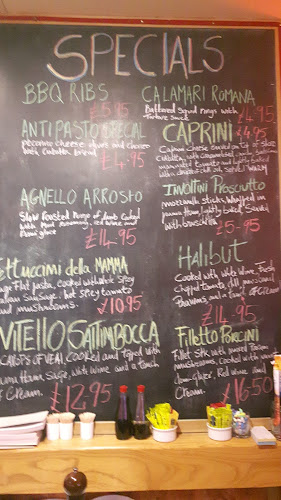 Opinii despre Pasco's Italian în Cottingham - Hospitality and gastronomy