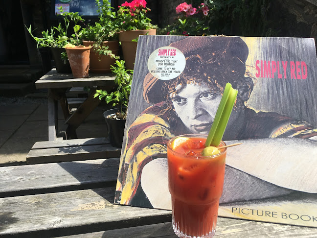 18 Rochdale Rd, Todmorden OL14 7LD, United Kingdom