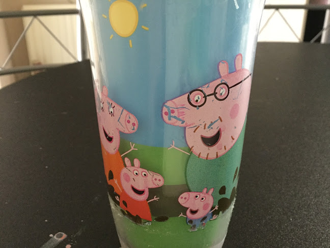 Drizzle Dazzle Cupcakes