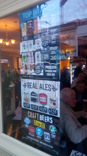 The Moon on the Hill - JD Wetherspoon - Harrow