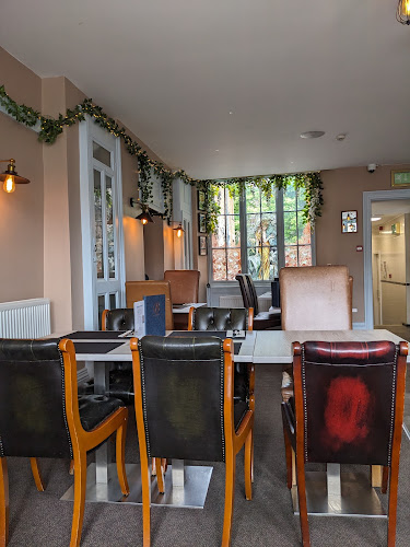 7 The Quadrant, Buxton SK17 6AW, United Kingdom