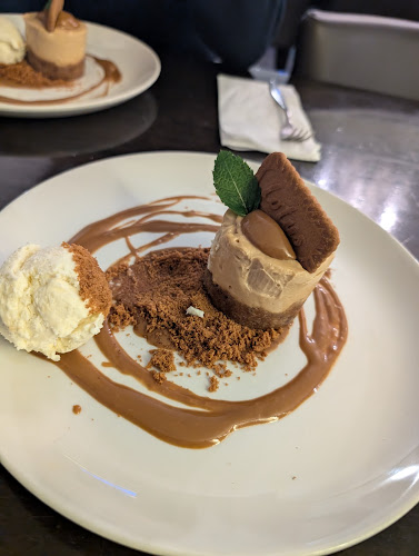 The Red Gate Inn - Hospitality and gastronomy