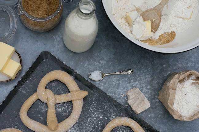 Knot Pretzel - London