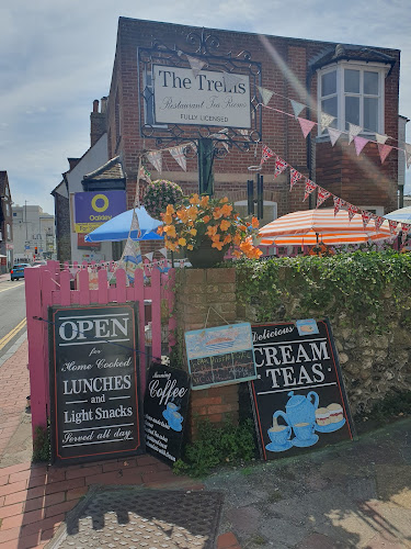 The Trellis Café, Tea Rooms and Garden - Hospitality and gastronomy