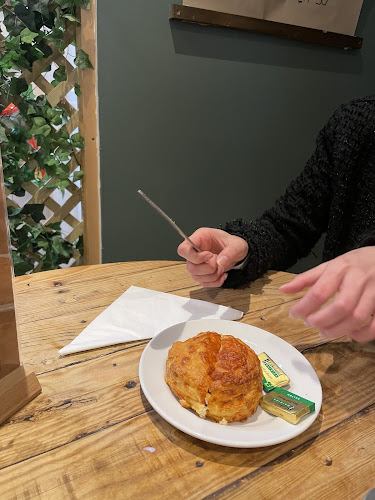 Comentarii opinii despre Bruks