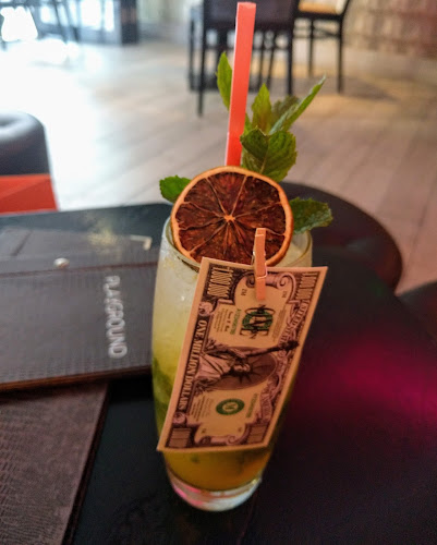 Playground Cocktail Bar - Croydon