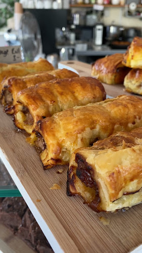 Opinii despre Bonjour în Dorchester - Hospitality and gastronomy