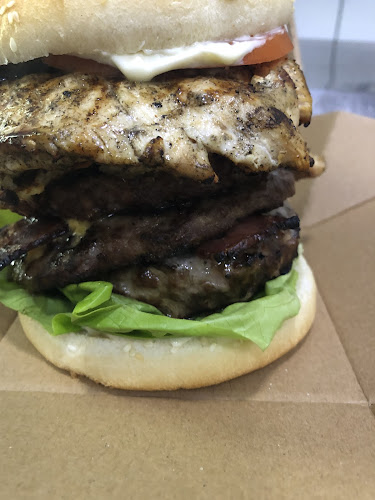 MANI'S GRILL - Farnborough