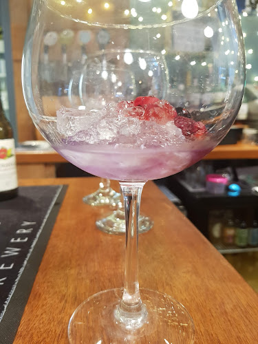 16 Blacker Rd, Mapplewell, Barnsley S75 6BW, United Kingdom