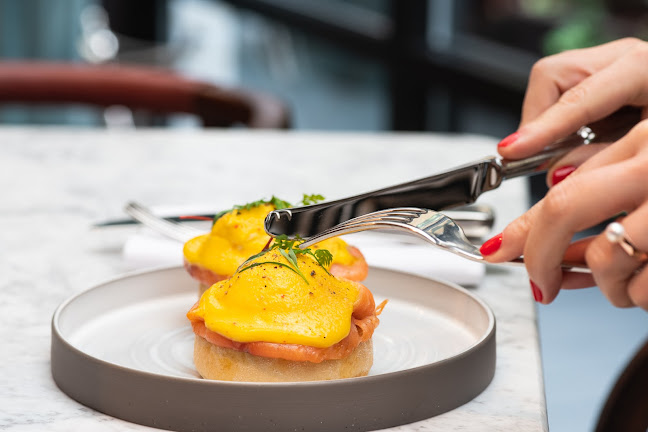 33 Dover St, London W1S 4NF, United Kingdom