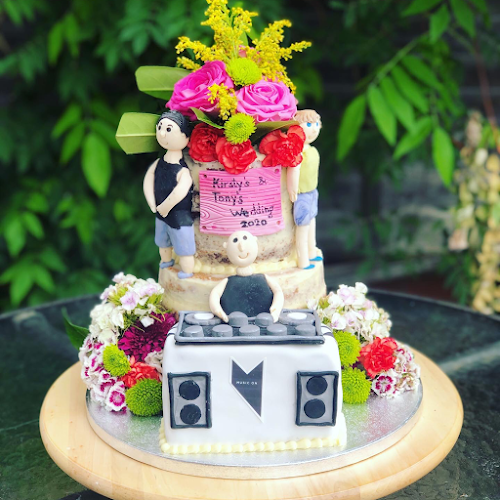 2 Barnhill Rd, Hayes UB4 9AP