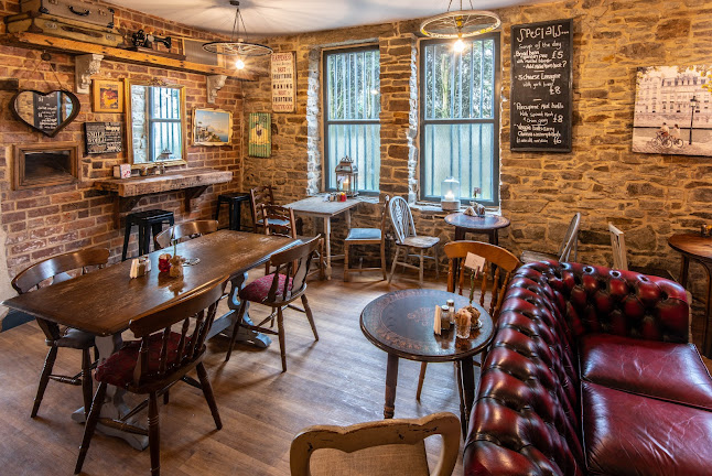 Opinii despre The Drop Off Cafe în Bury - Hospitality and gastronomy