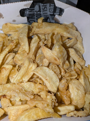 Gino's Traditional Fish and Chips - Hospitality and gastronomy